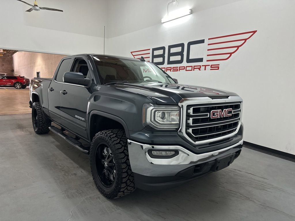 Used 2017 GMC Sierra 1500 SLE w/ SLE Value Package image 1