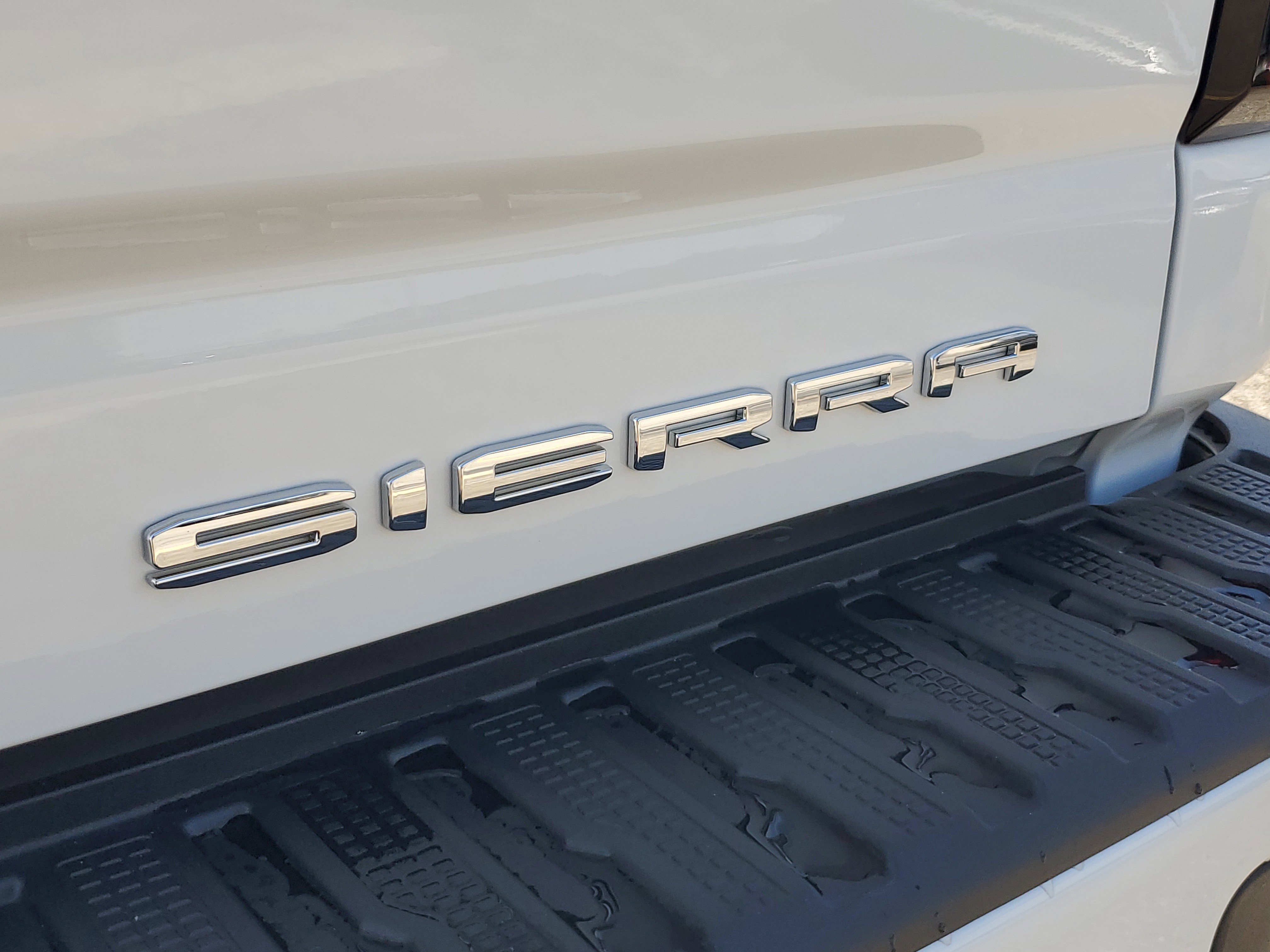 New 2025 GMC Sierra 2500 Denali image 6