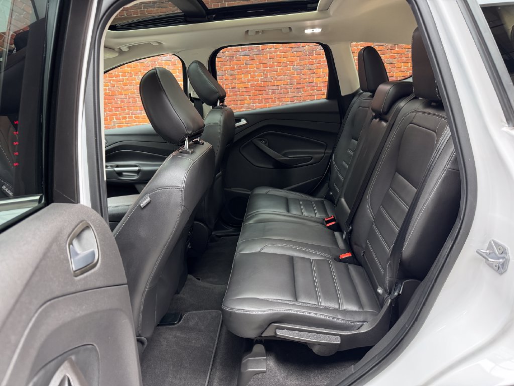 Certified 2019 Ford Escape SEL AWD/4WD image 23