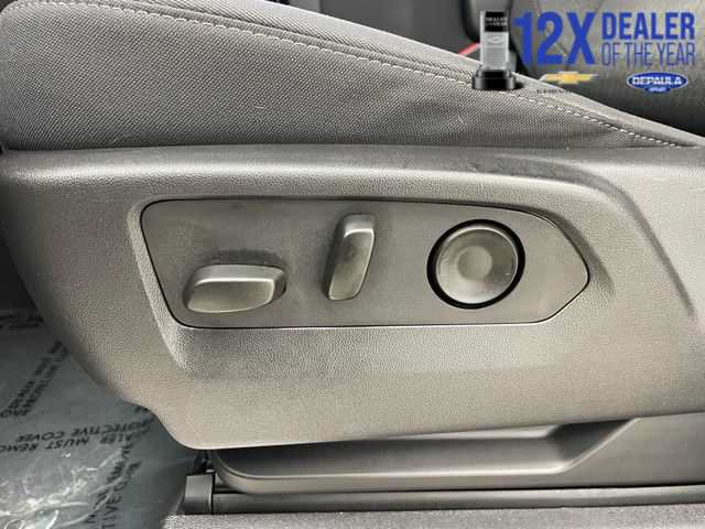 Certified 2025 Chevrolet Silverado 1500 RST AWD/4WD image 9