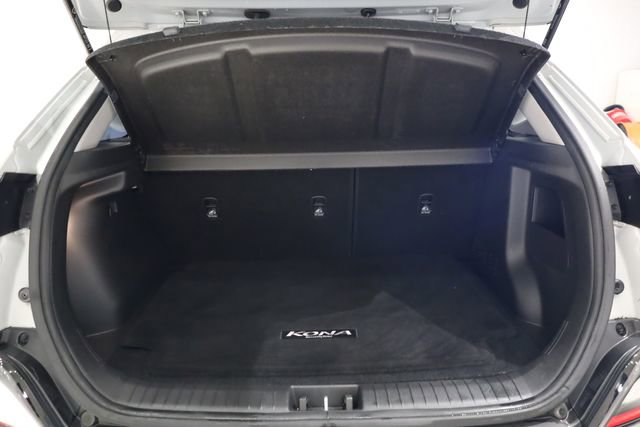 Used 2022 Hyundai Kona SE image 24