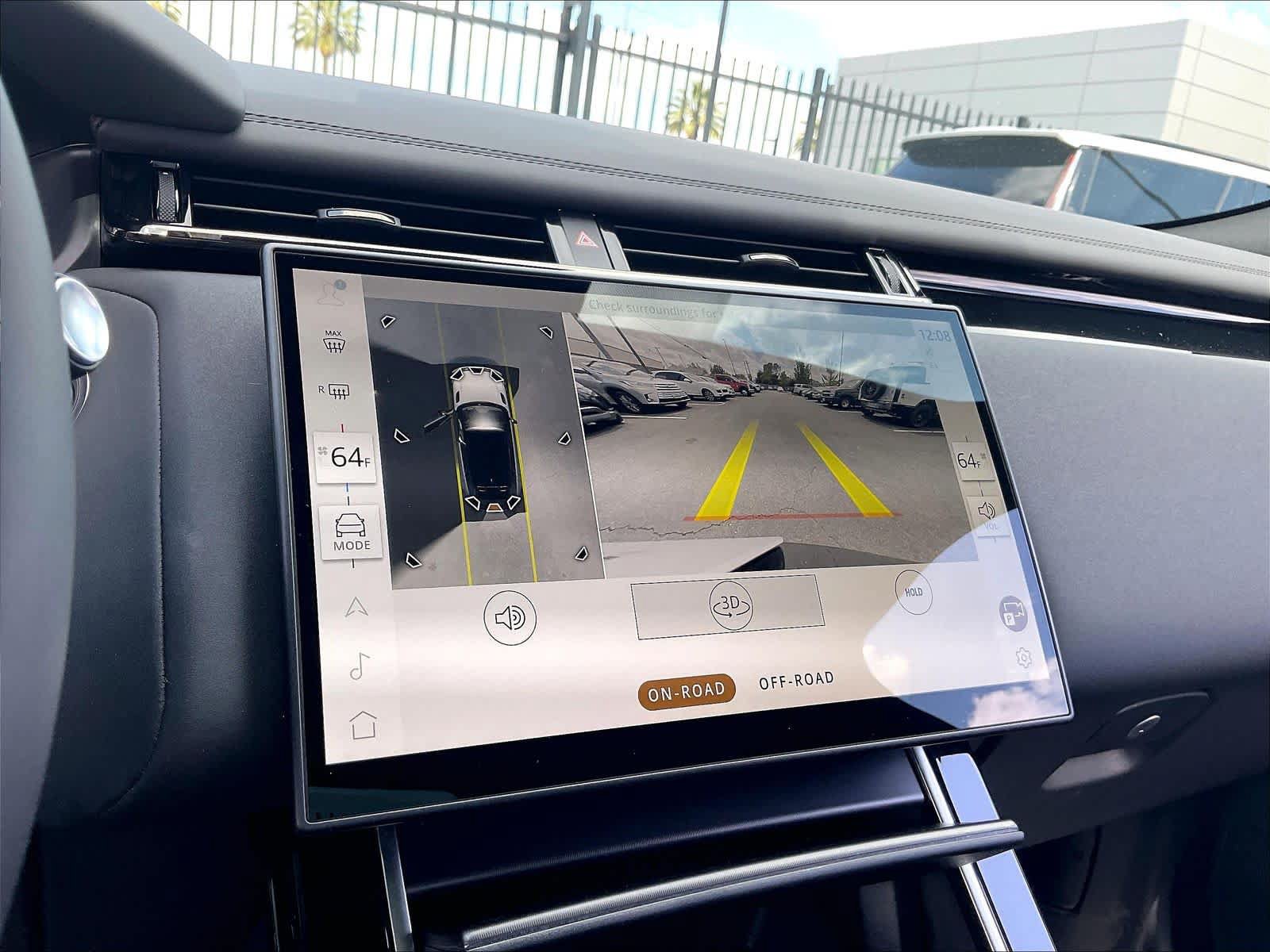 New 2026 Land Rover Range Rover Velar Dynamic SE AWD/4WD image 19