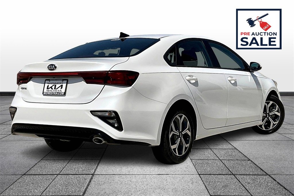 Certified 2021 Kia Forte LXS image 12