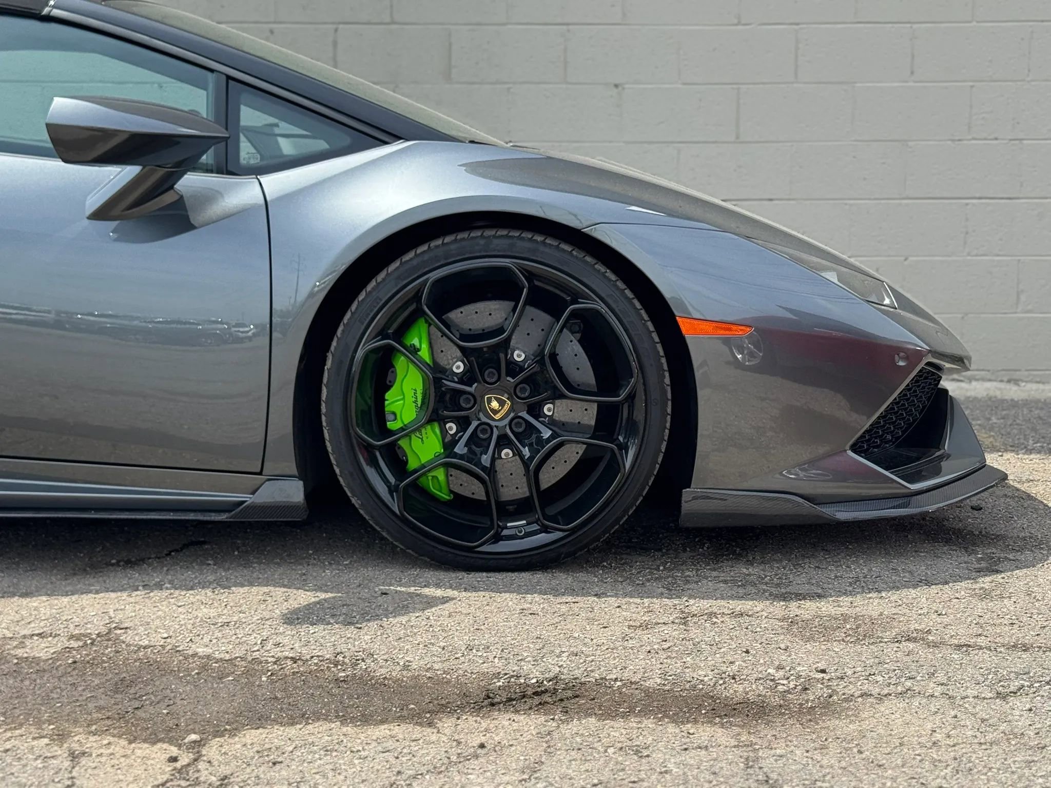 Used 2017 Lamborghini Huracan LP 610-4 AWD/4WD image 25