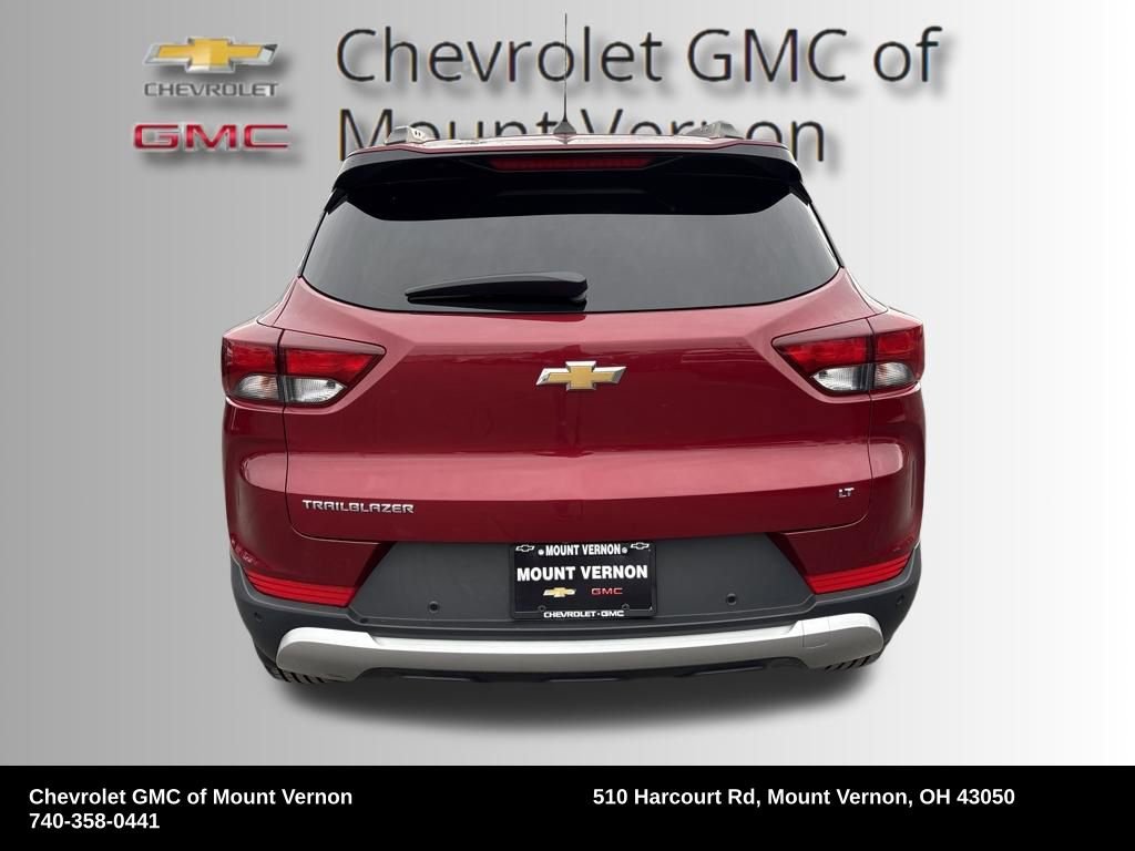 Used 2021 Chevrolet TrailBlazer LT w/ Premium Seating Package image 4