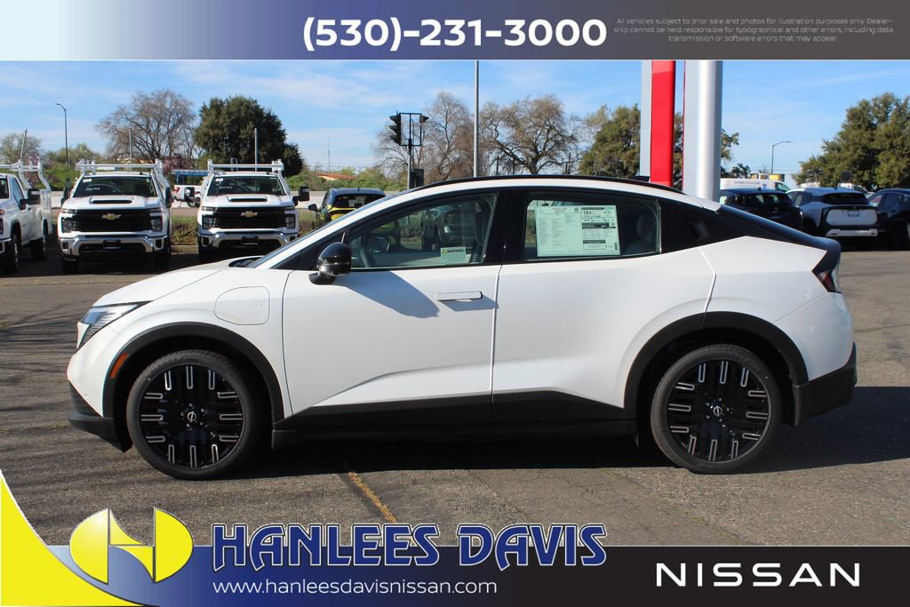 New 2026 Nissan Leaf Platinum+ w/ Cargo Package (Platinum+) image 2