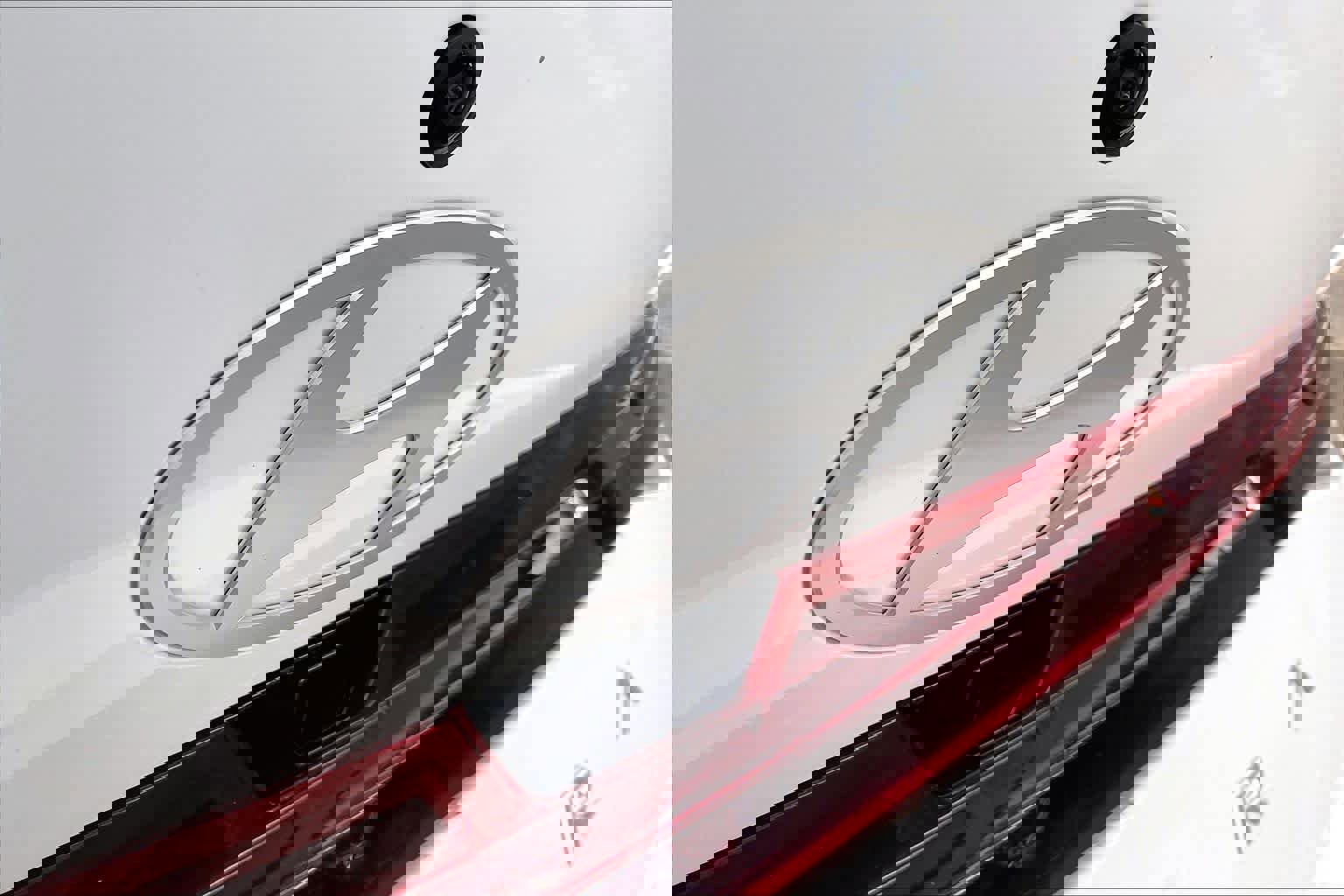 Certified 2025 Hyundai Elantra Sport image 31