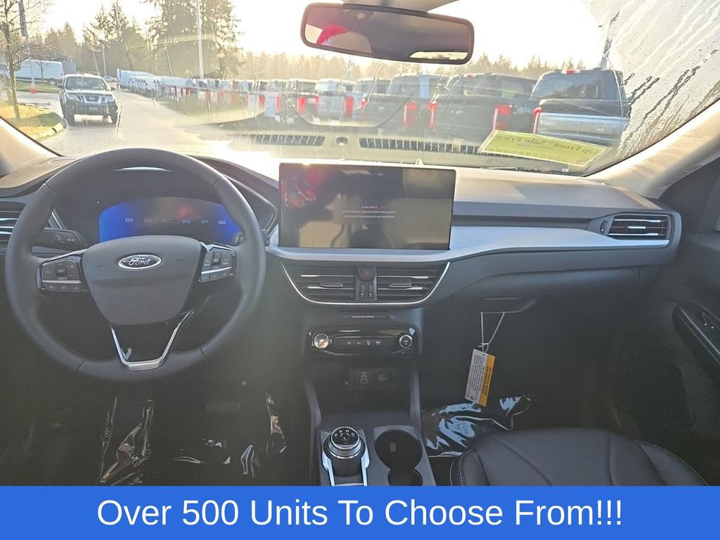 New 2025 Ford Escape SE w/ PHEV Premium Package FWD image 9