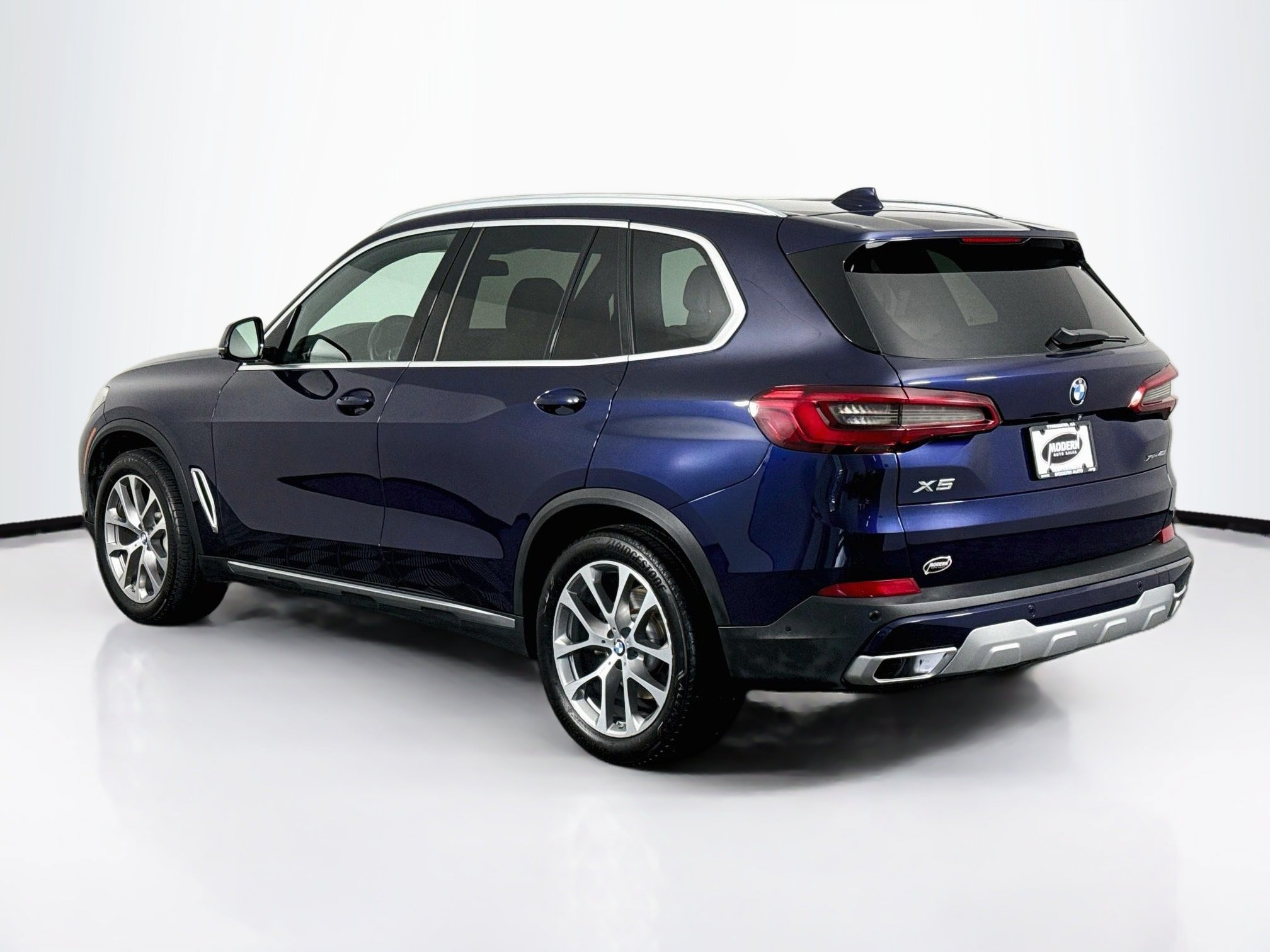 Used 2020 BMW X5 xDrive40i w/ Premium Package AWD/4WD image 13