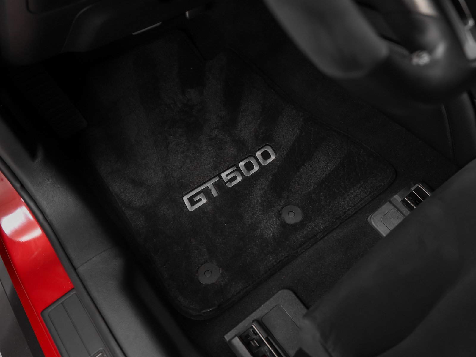 Used 2020 Ford Mustang Shelby GT500 w/ Carbon Fiber Track Pack image 49