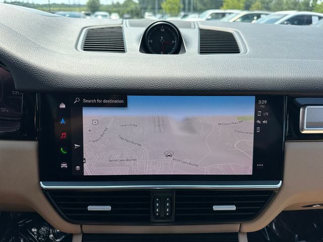 Used 2022 Porsche Cayenne S AWD/4WD image 26