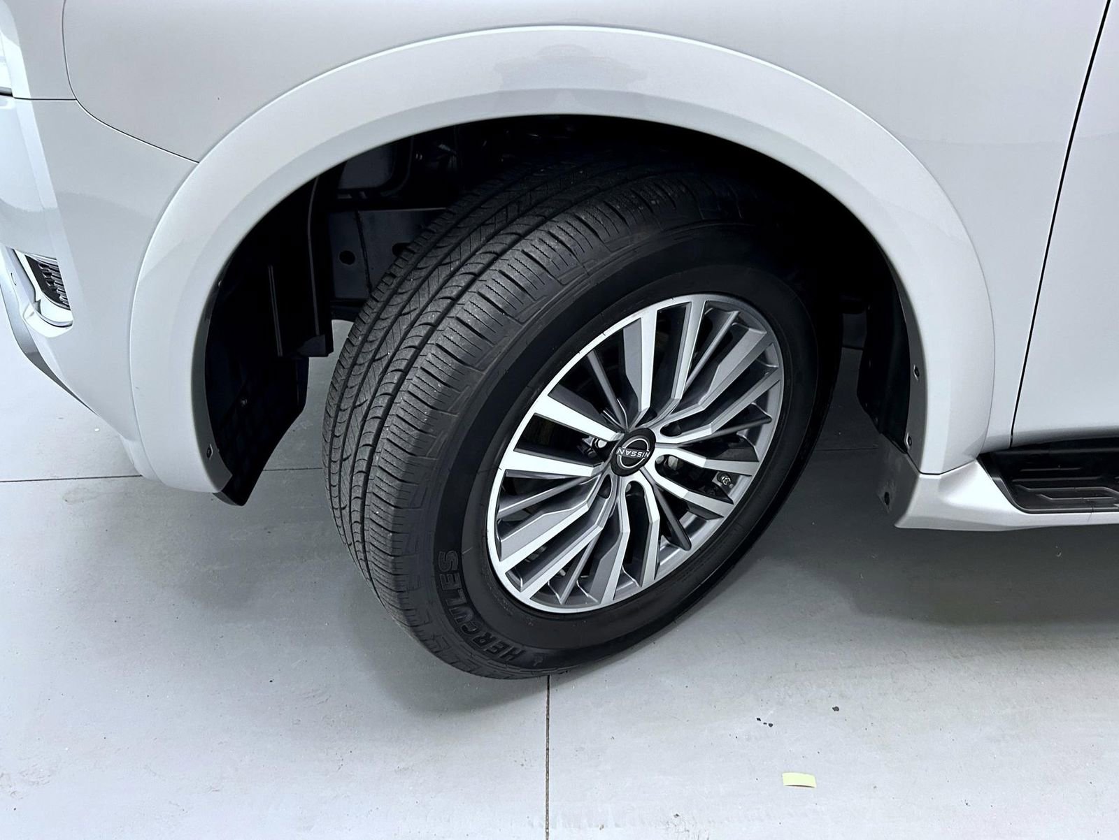 Used 2024 Nissan Armada SL AWD/4WD image 24