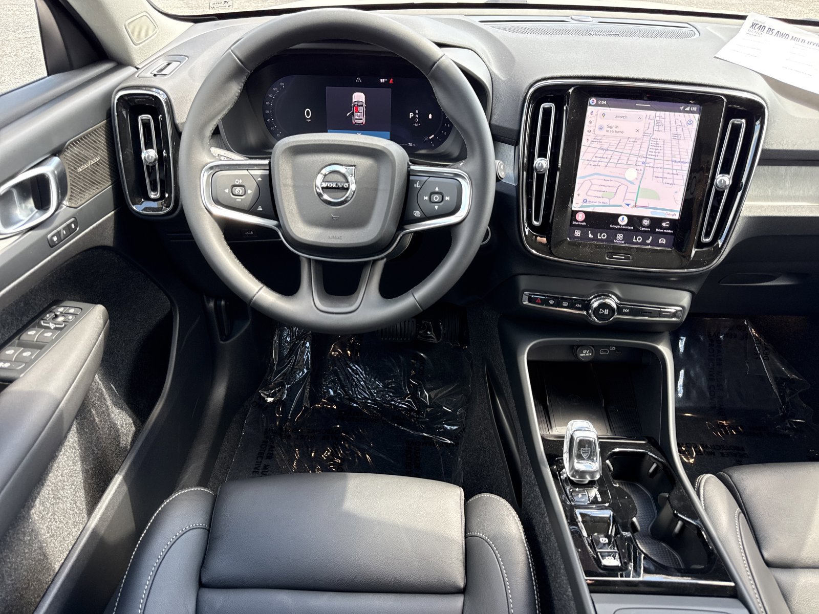 New 2026 Volvo XC40 B5 Ultra w/ Protection Package Premier AWD/4WD image 16