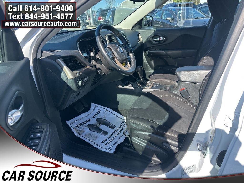 Used 2015 Jeep Cherokee Latitude image 8