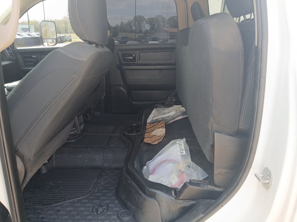 Used 2020 RAM 4500 Tradesman w/ Chrome Appearance Group image 40