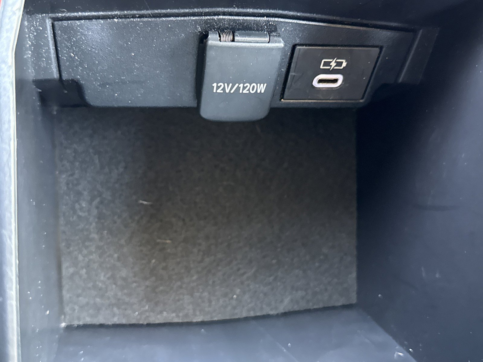 Used 2024 Toyota Corolla LE FWD image 31