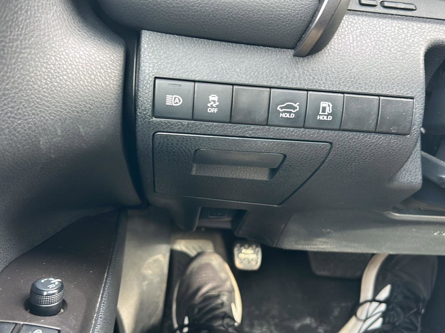 Used 2024 Toyota Camry LE image 15