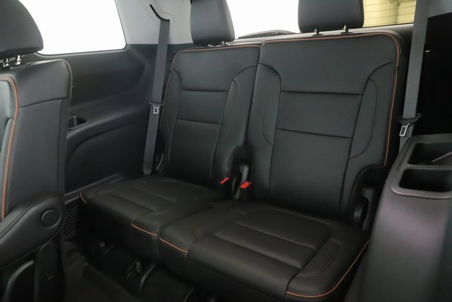 Used 2023 GMC Acadia AT4 image 29