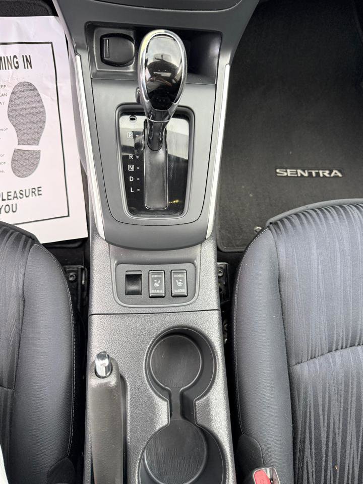 Used 2016 Nissan Sentra SV w/ Style Package FWD image 27