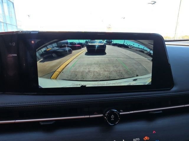 Used 2023 Nissan Ariya AWD image 20