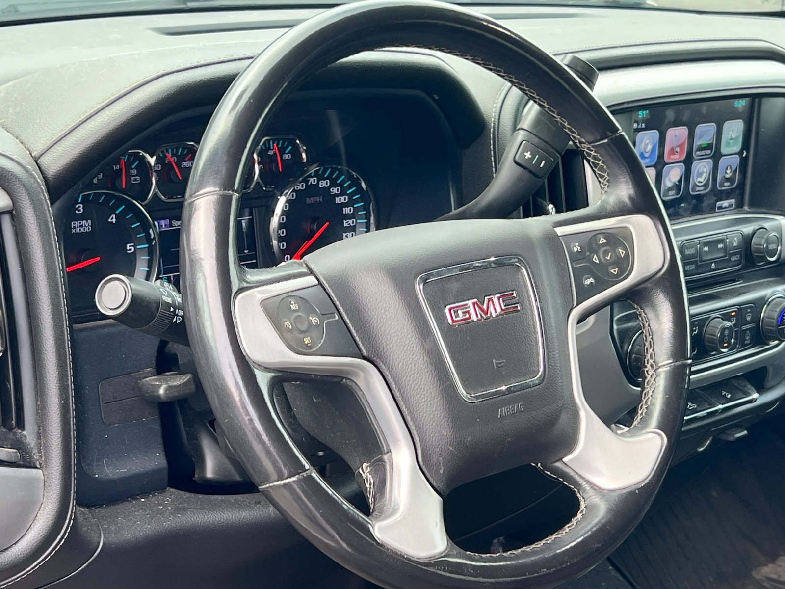 Used 2019 GMC Sierra 1500 SLE w/ SLE Value Package AWD/4WD image 3