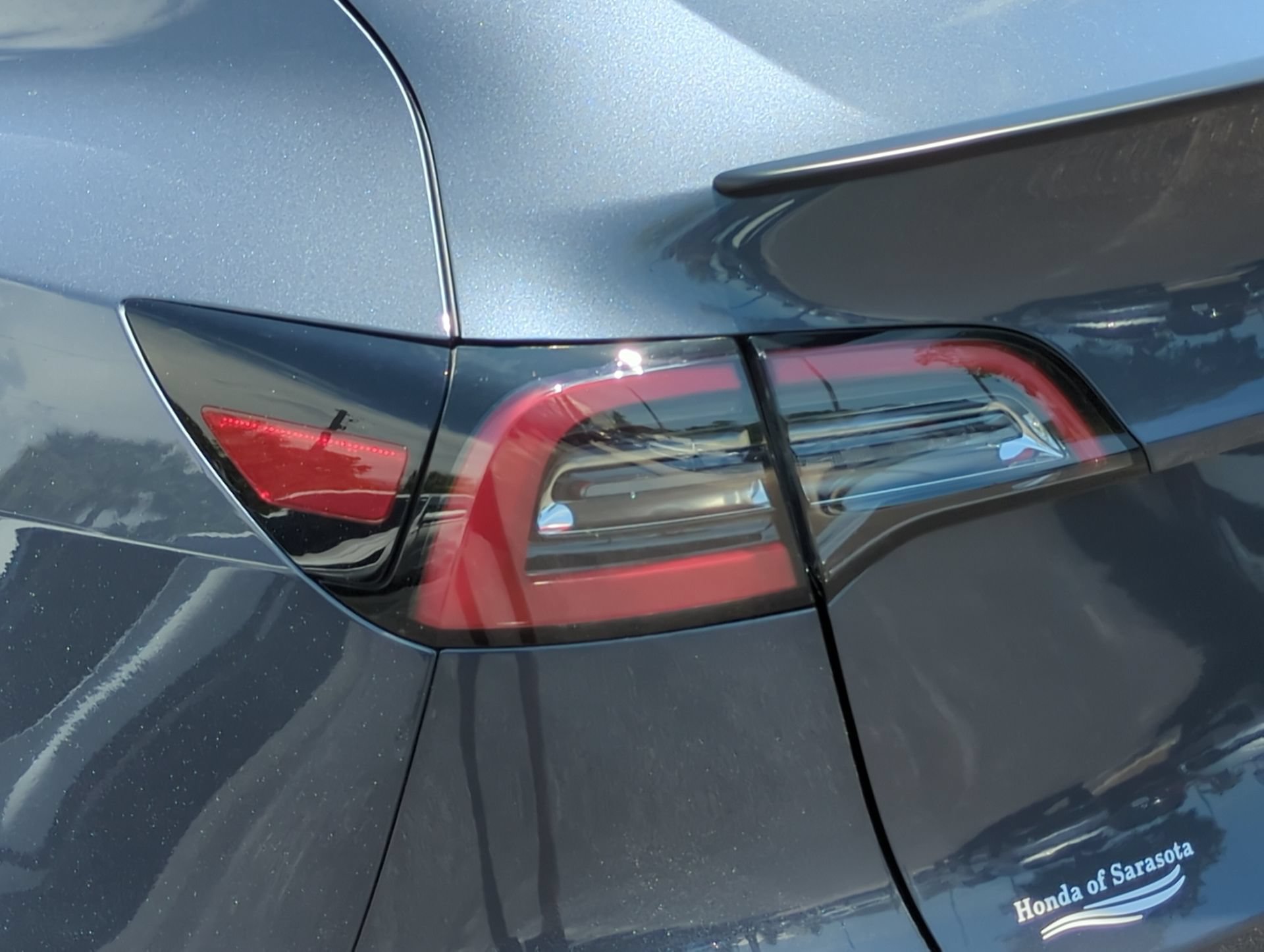 Used 2023 Tesla Model Y Long Range AWD/4WD image 12
