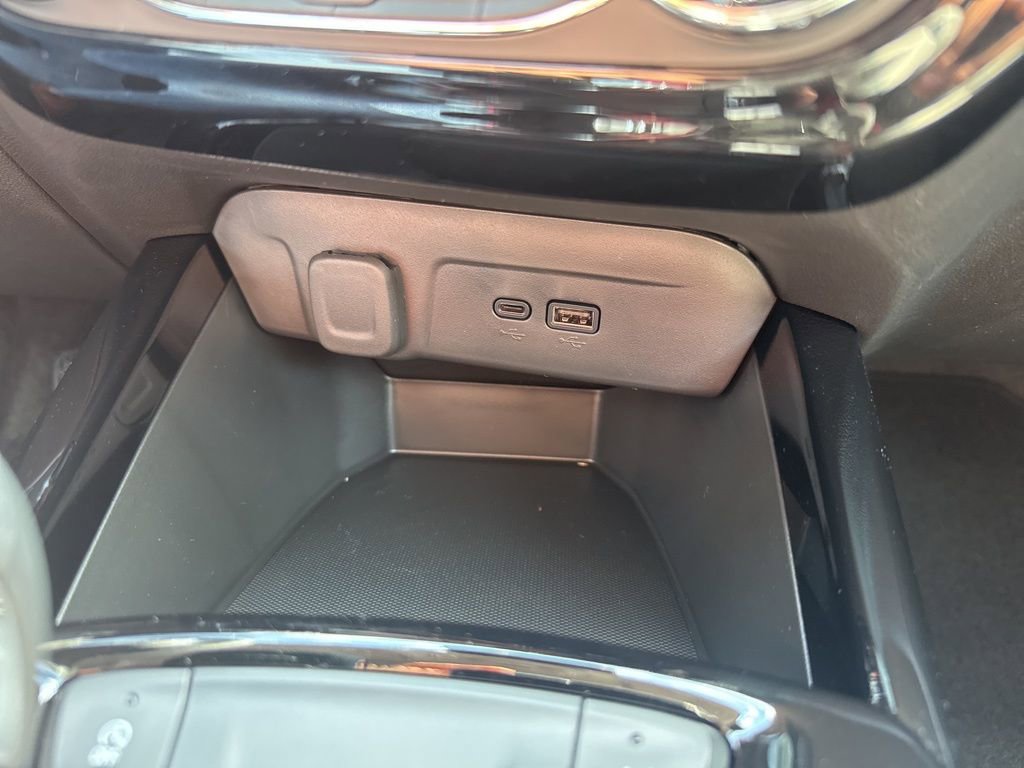 New 2026 Chevrolet Trax LT FWD image 35