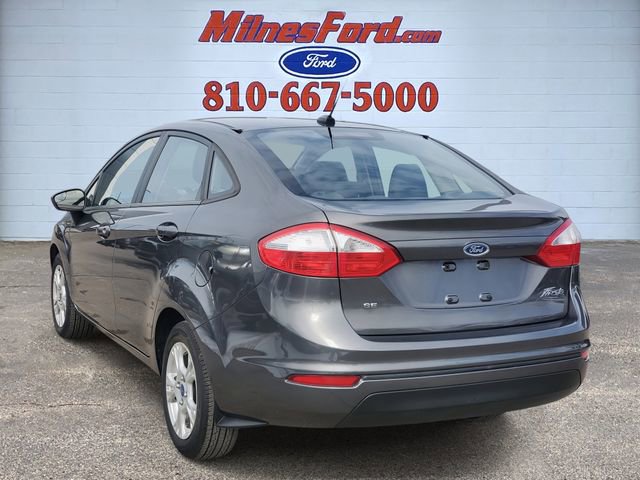 Used 2015 Ford Fiesta SE image 4