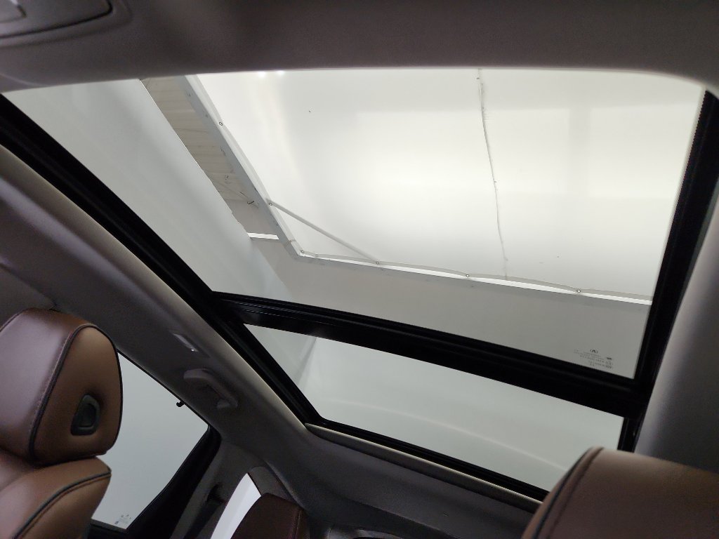 Certified 2024 Acura MDX SH-AWD w/ Advance Package image 31