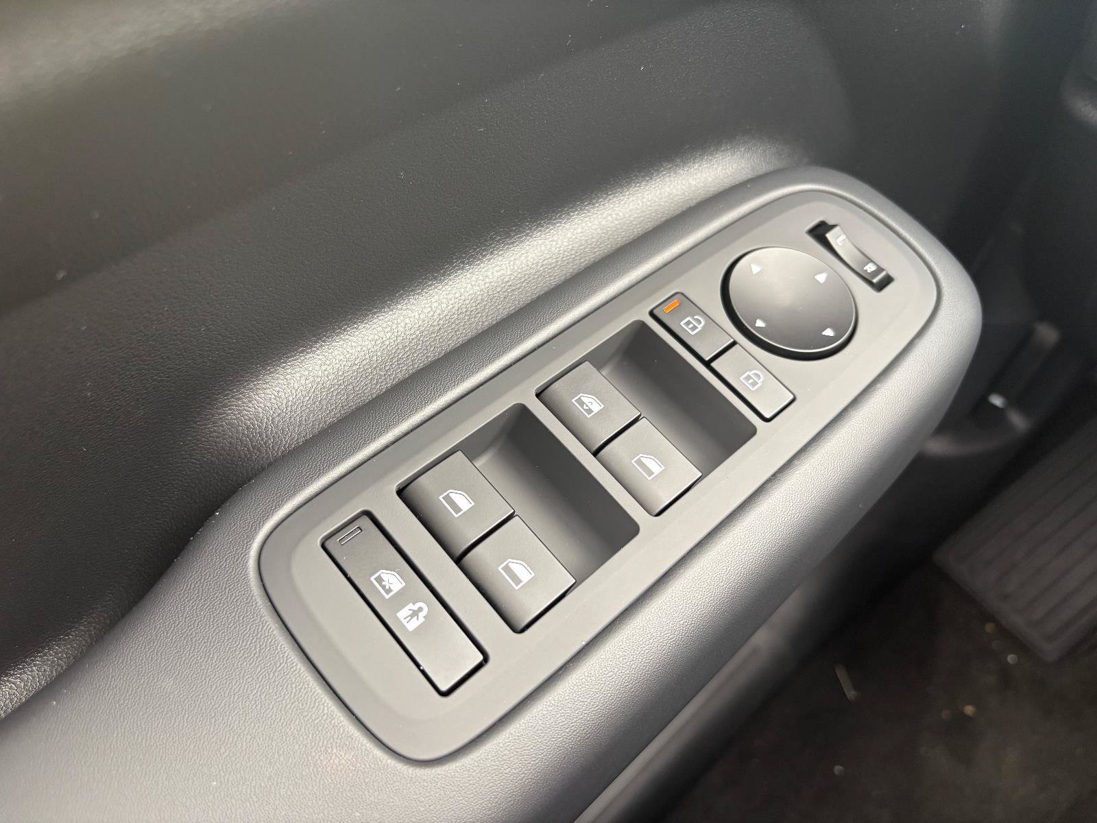New 2026 Hyundai Santa Fe SE FWD image 21