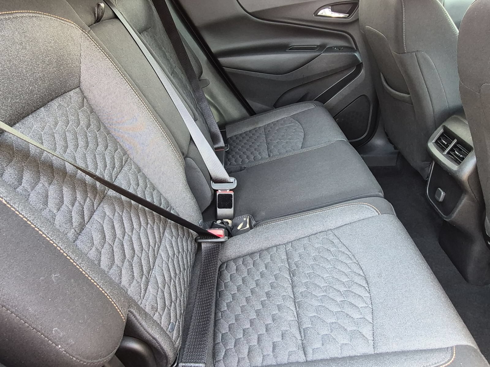 Used 2018 Chevrolet Equinox LT FWD image 21