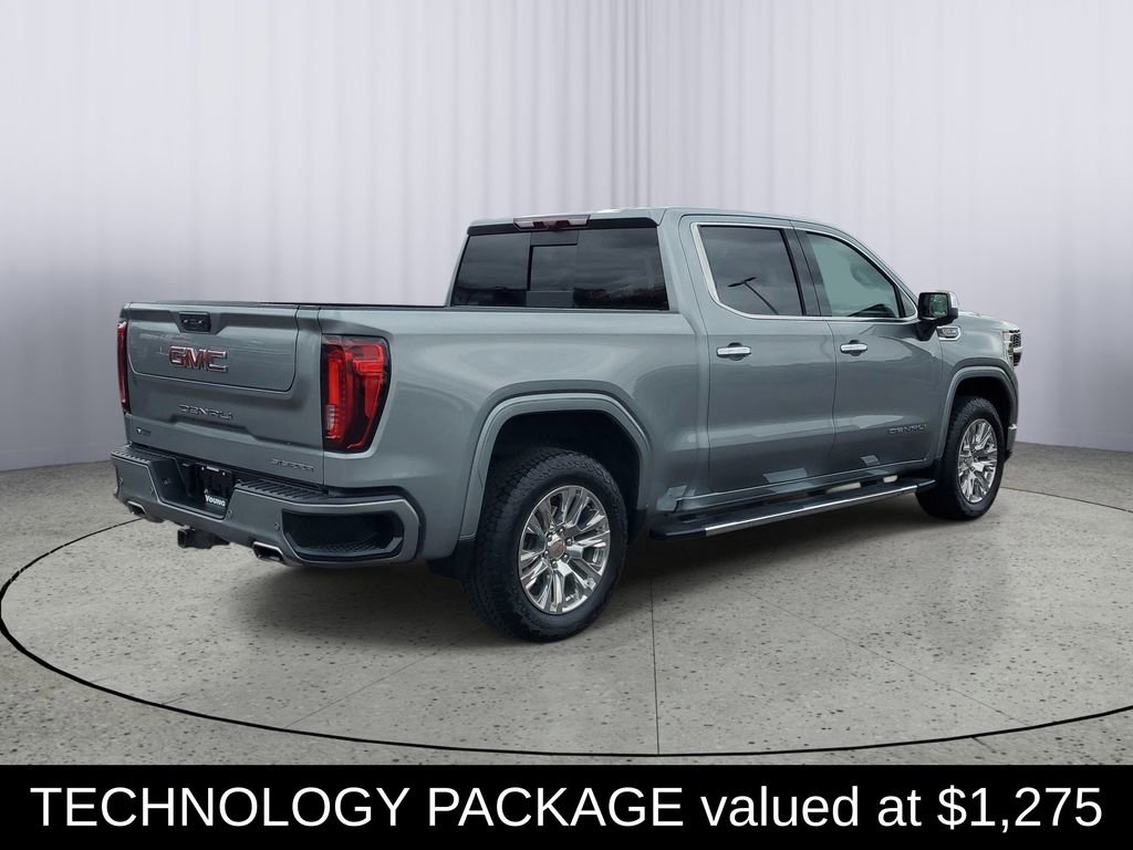 Used 2024 GMC Sierra 1500 Denali w/ Technology Package AWD/4WD image 3