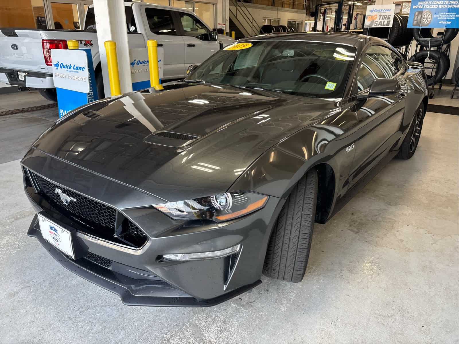 Used 2019 Ford Mustang GT RWD image 5