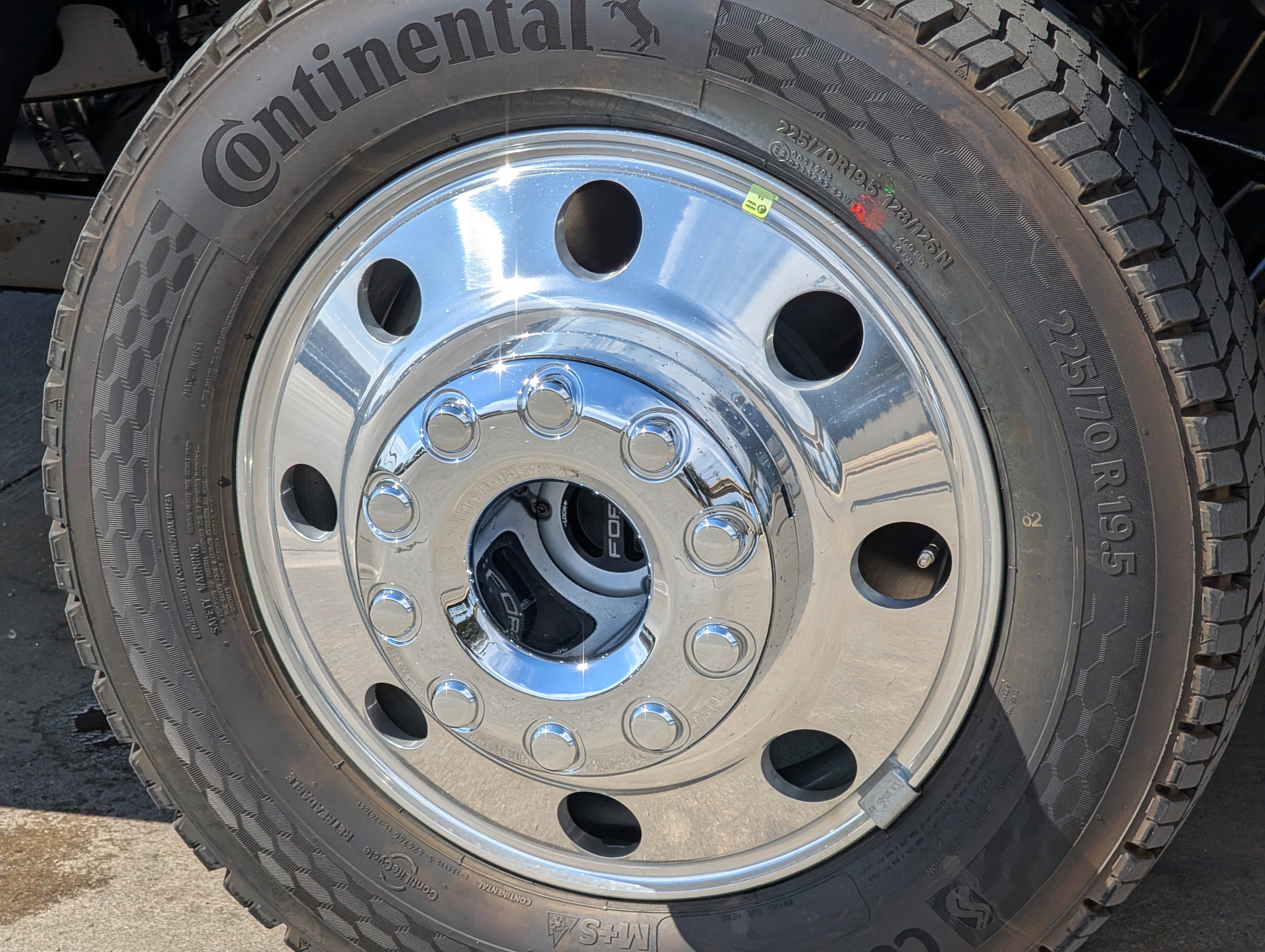 New 2026 Ford F450 Platinum image 10
