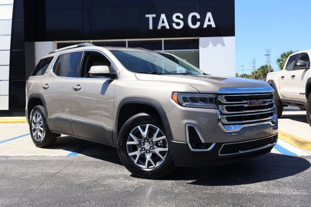 Certified 2022 GMC Acadia SLT w/ Technology Package image 2