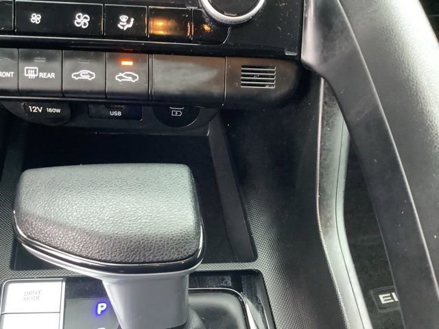 Certified 2024 Hyundai Elantra SEL image 25