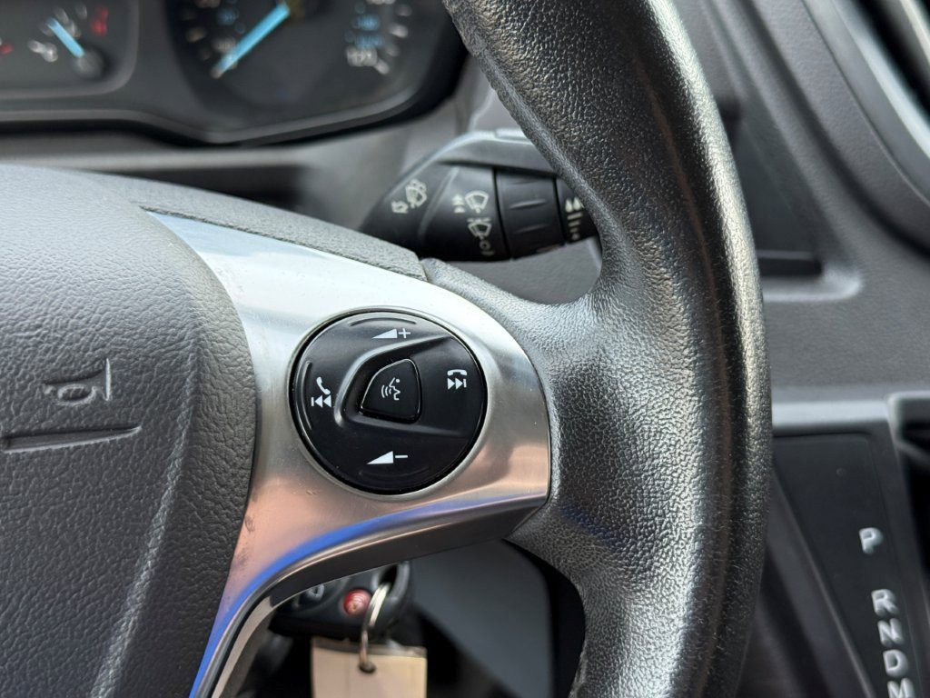 Used 2019 Ford Transit 250 130 Low Roof RWD image 31