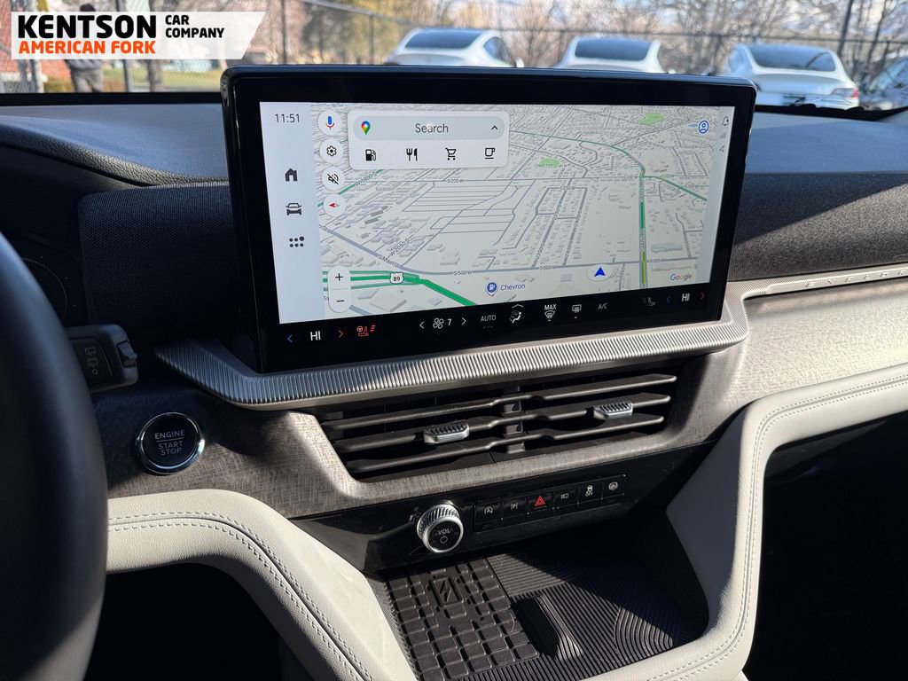 Used 2025 Ford Explorer Platinum w/ LUX Leather Package image 23