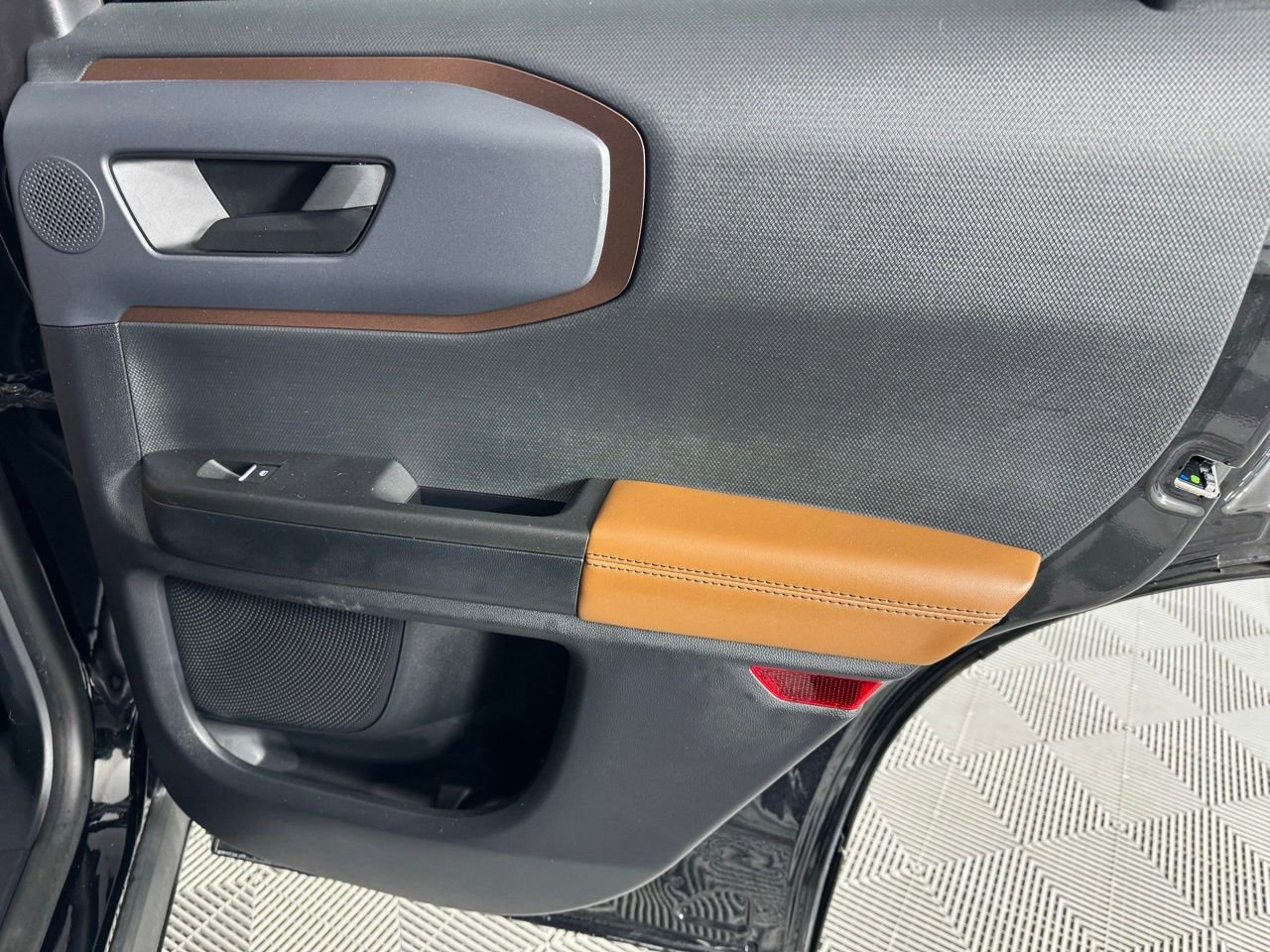 Used 2021 Ford Bronco Sport Outer Banks w/ Outer Banks Package (96D) image 26