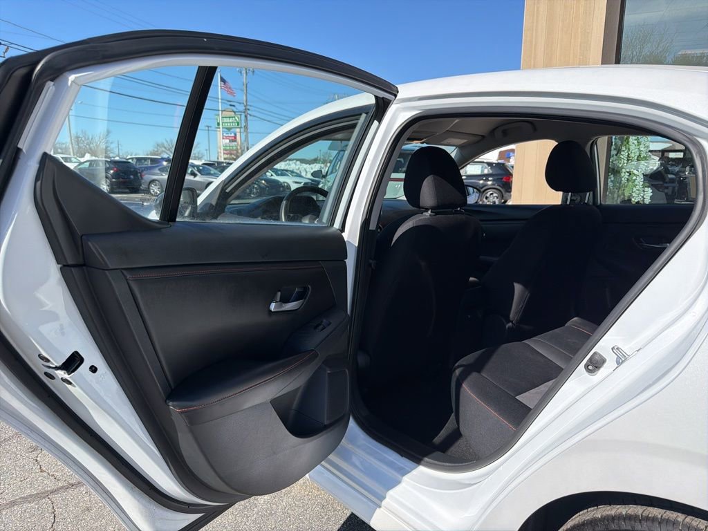 Used 2024 Nissan Sentra SR image 32