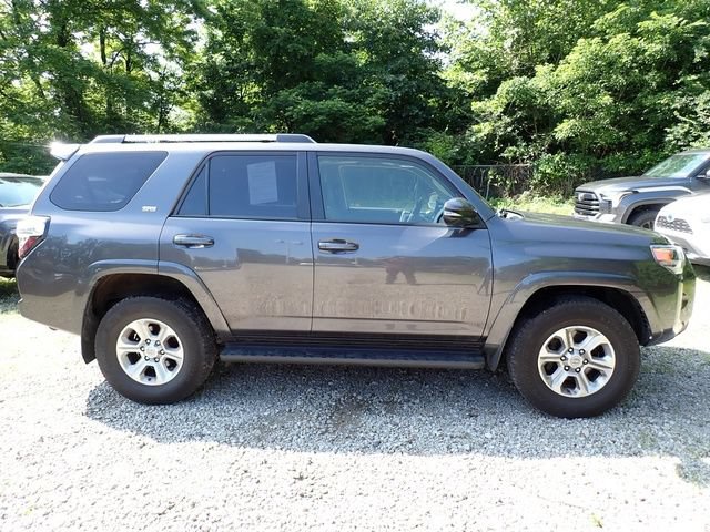 Used 2019 Toyota 4Runner SR5 Premium AWD/4WD image 2