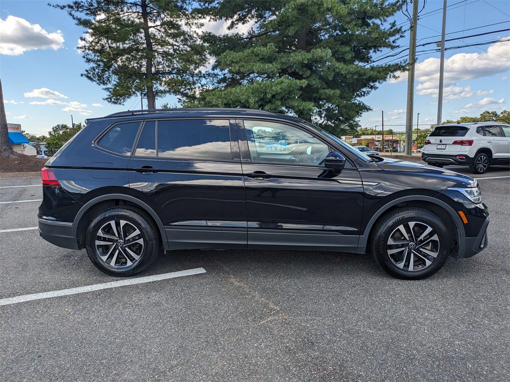 Used 2024 Volkswagen Tiguan S image 3