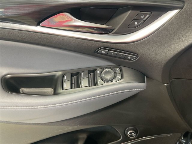 Used 2024 Buick Enclave Premium image 13