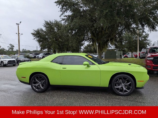 Certified 2019 Dodge Challenger SXT w/ Plus Package RWD image 2