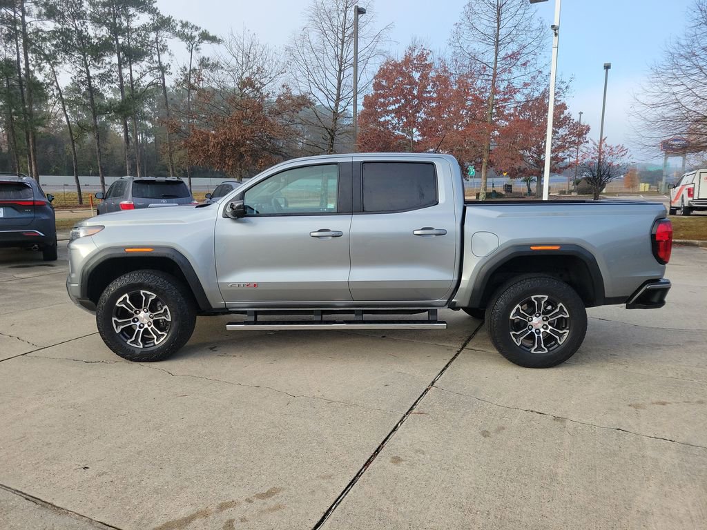 Used 2024 GMC Canyon AT4 w/ AT4 Premium Package image 2