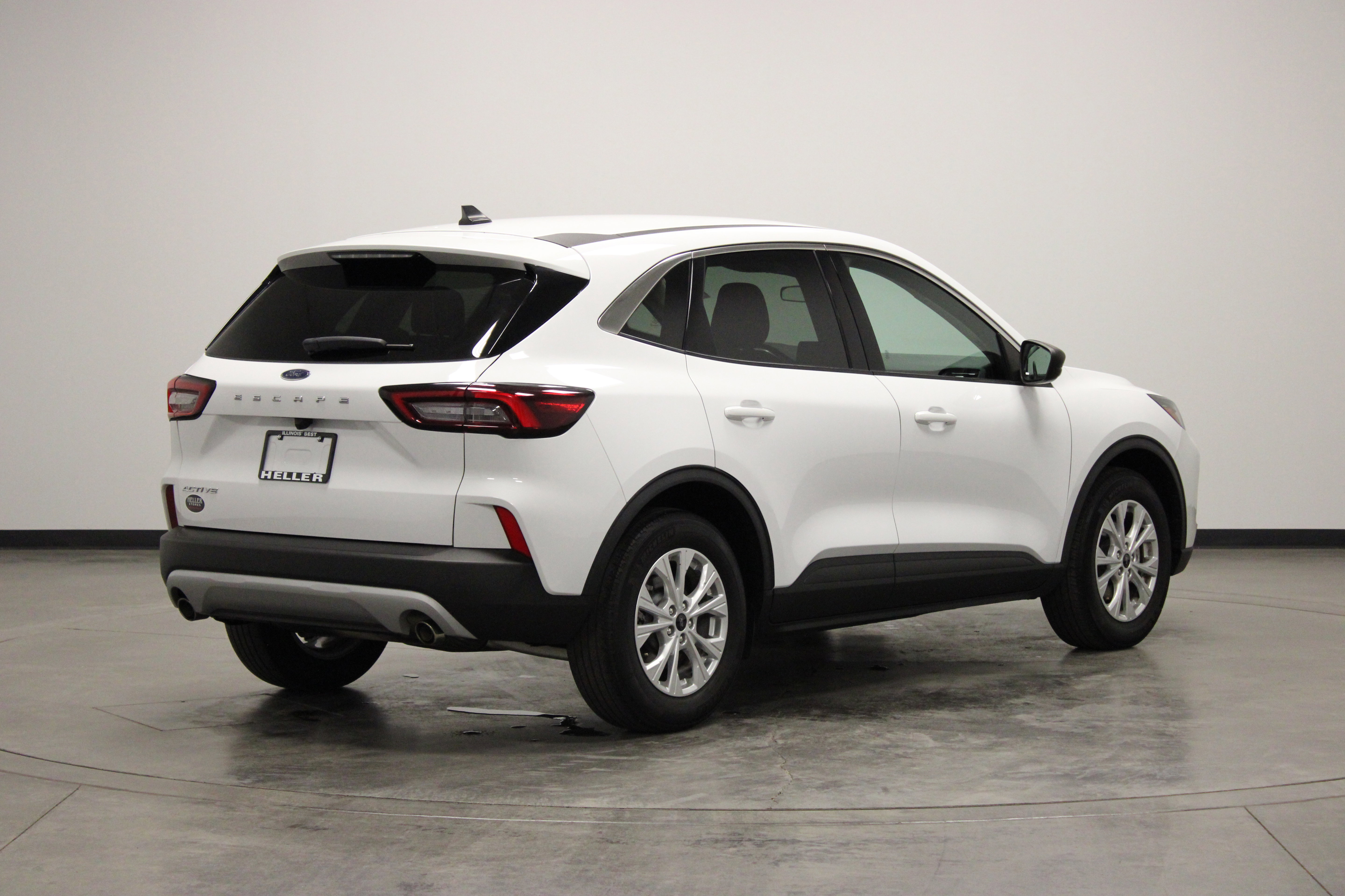 Used 2024 Ford Escape Active FWD image 8