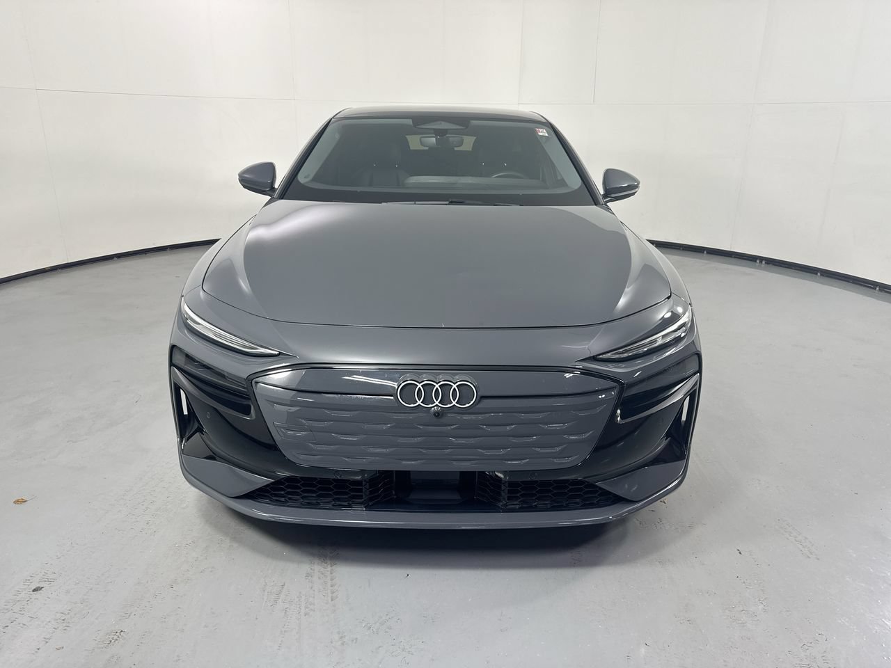Used 2025 Audi A6 e-tron Premium w/ Ultra Package AWD/4WD image 26