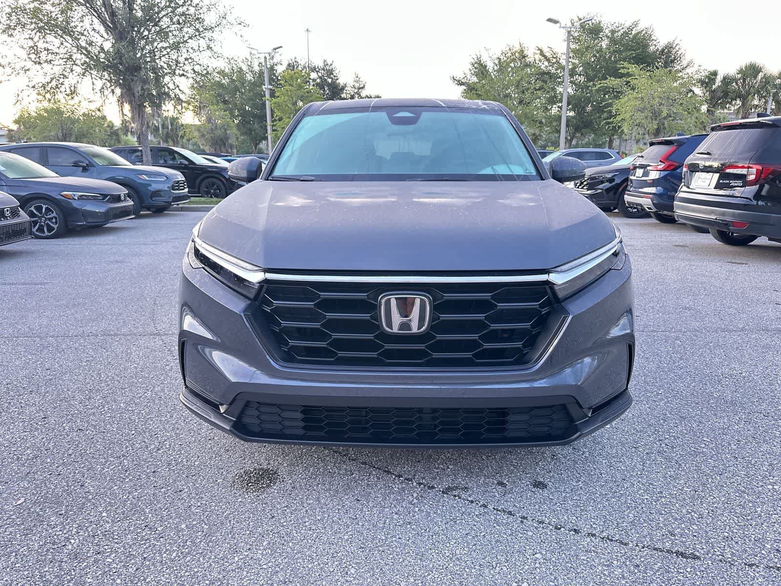 Used 2025 Honda CR-V LX image 9