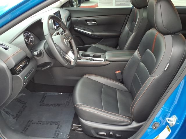 Used 2022 Nissan Sentra SR w/ SR Premium Package FWD image 14