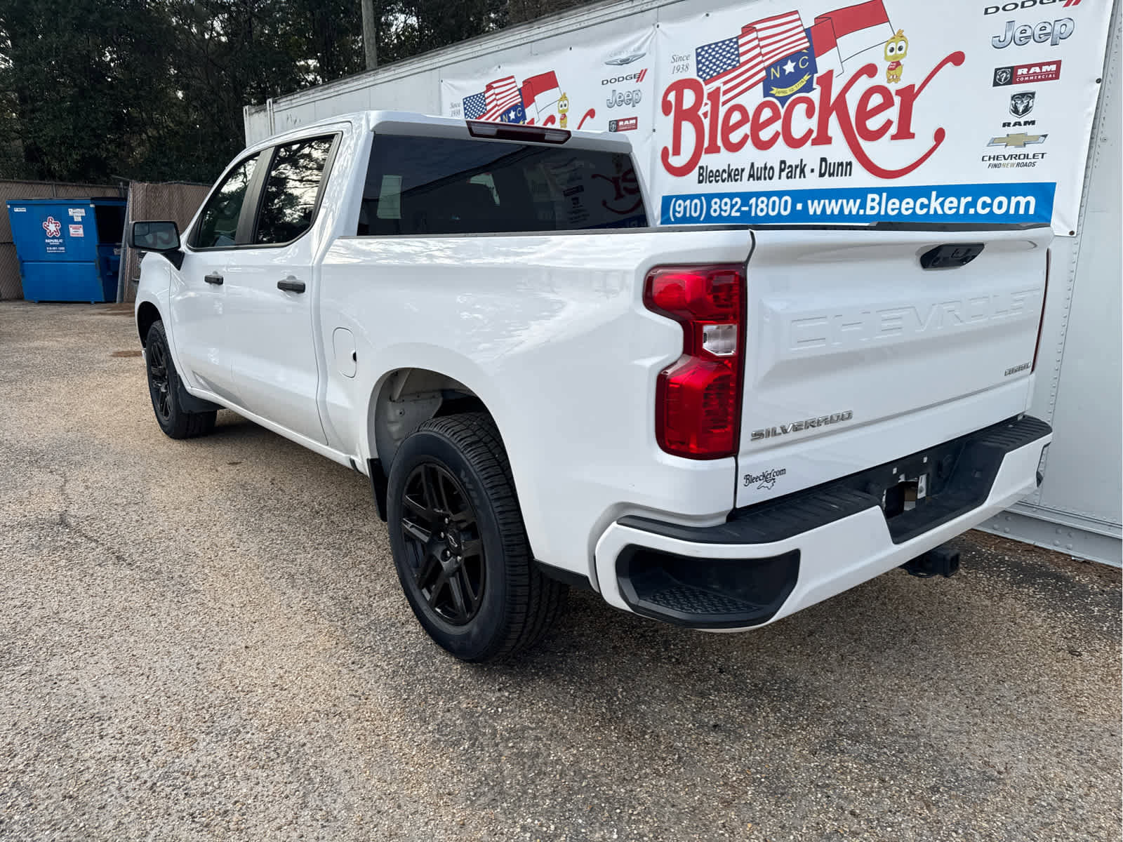 Used 2024 Chevrolet Silverado 1500 Custom image 8